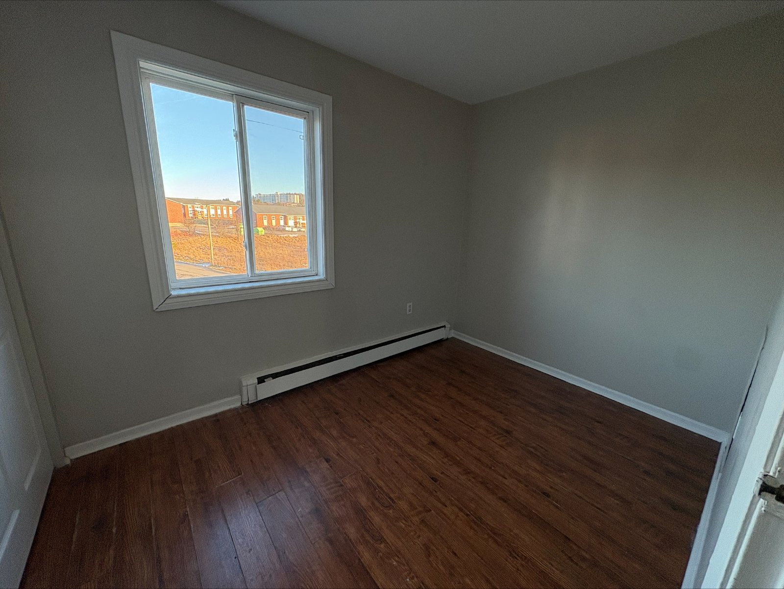 7 Roxbury Drive - 8 property image