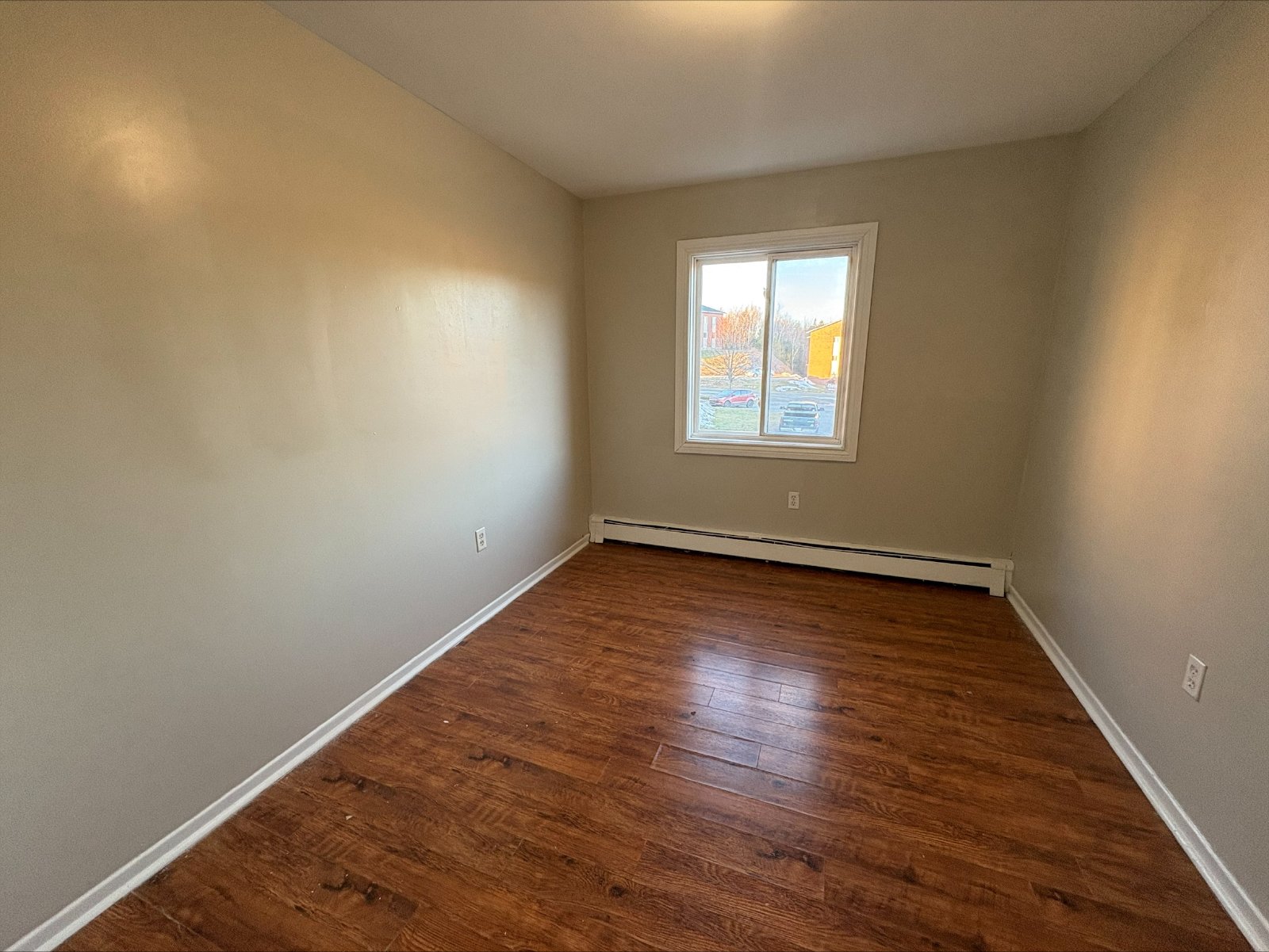 7 Roxbury Drive - 8 property image