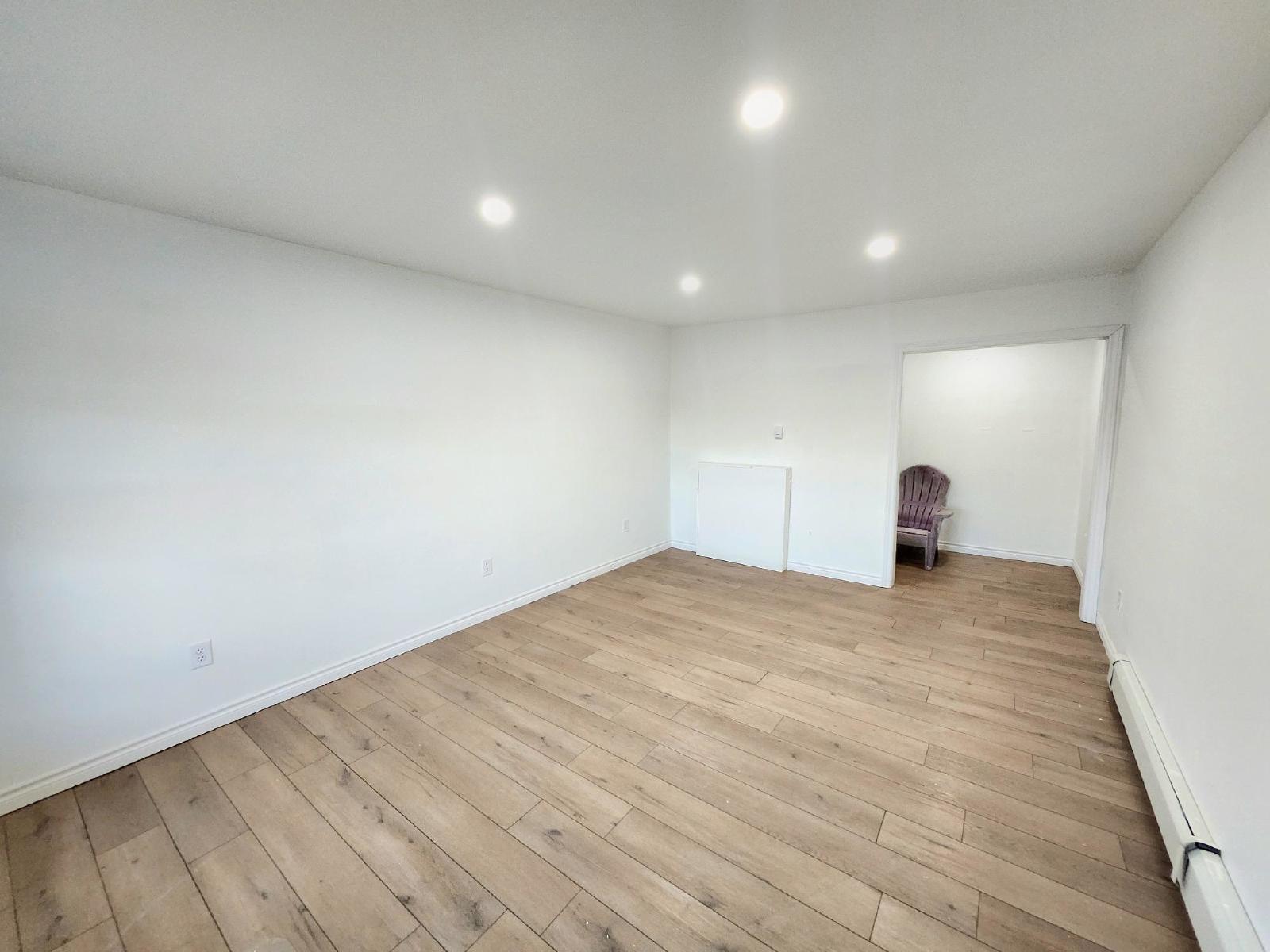 607-615 Rothesay Avenue - A206 property image