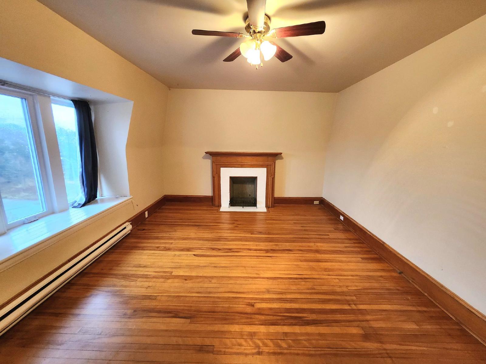 562 Edward Avenue - 5 property image