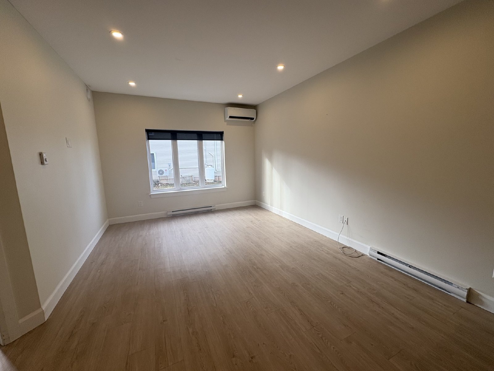 180 Hillsborough Road - 103 property image