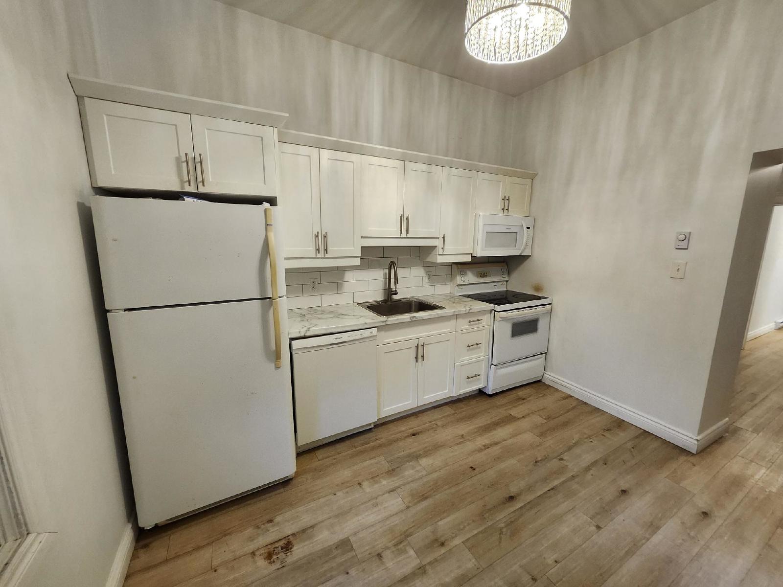 53-59 Carmarthen Street - 55-1 property image