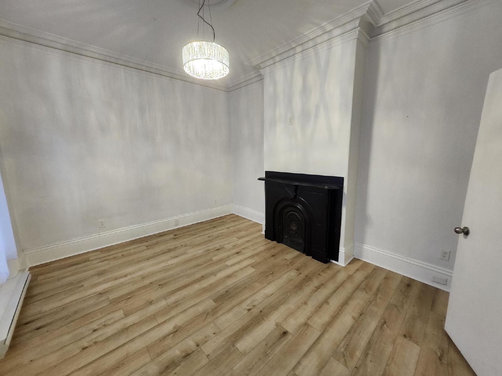 53-59 Carmarthen Street - 55-1 property image