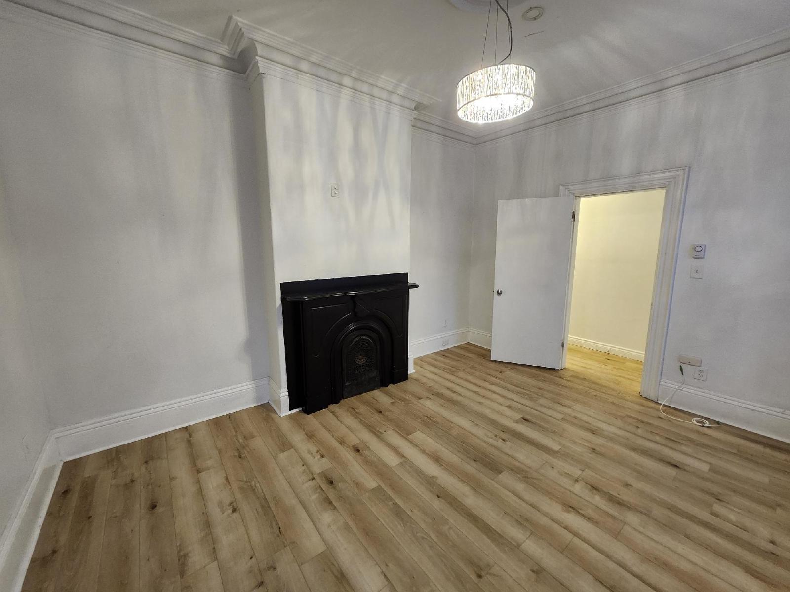 53-59 Carmarthen Street - 55-1 property image