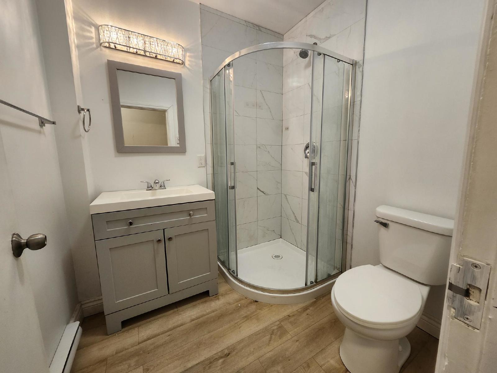 53-59 Carmarthen Street - 55-1 property image