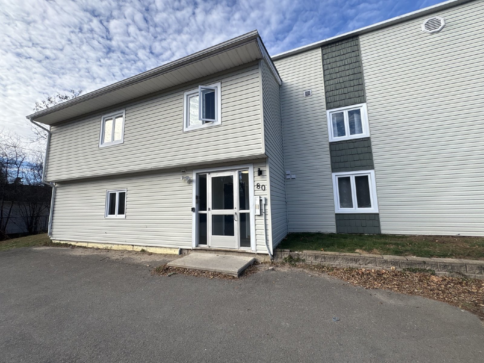 80 Glasier Road - 2 property image