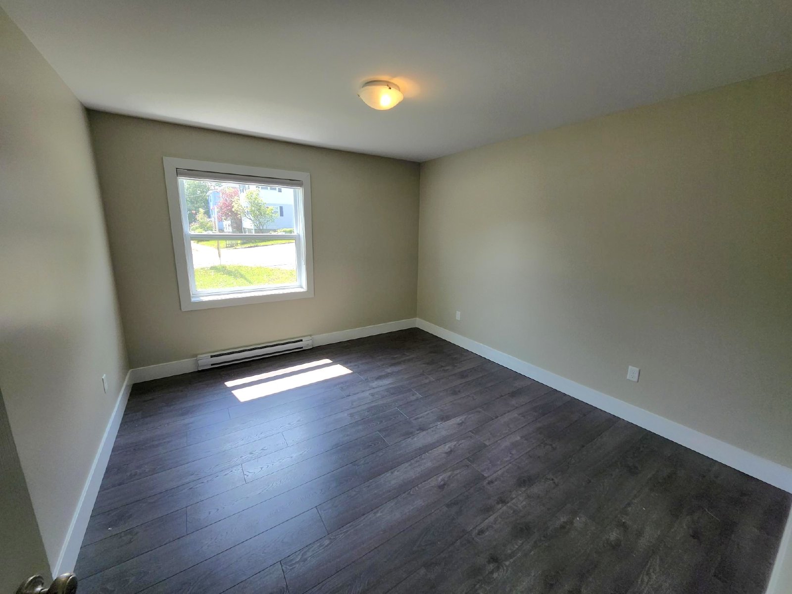 30 Parks Street - 8 property image