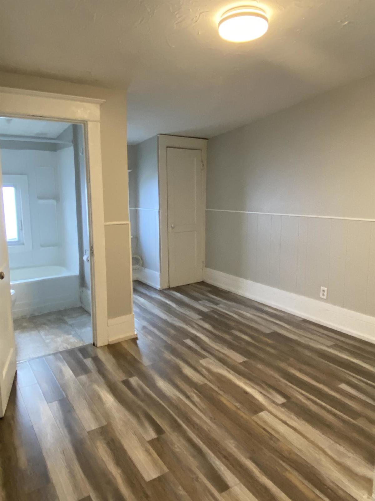 385 Lutz Street - 6 property image