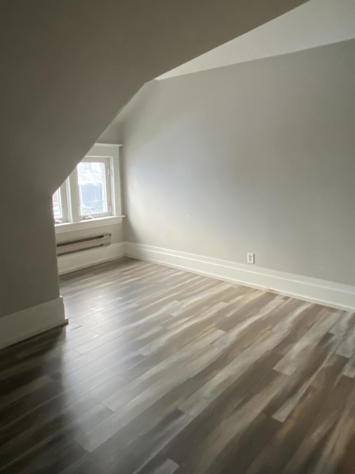 385 Lutz Street - 6 property image