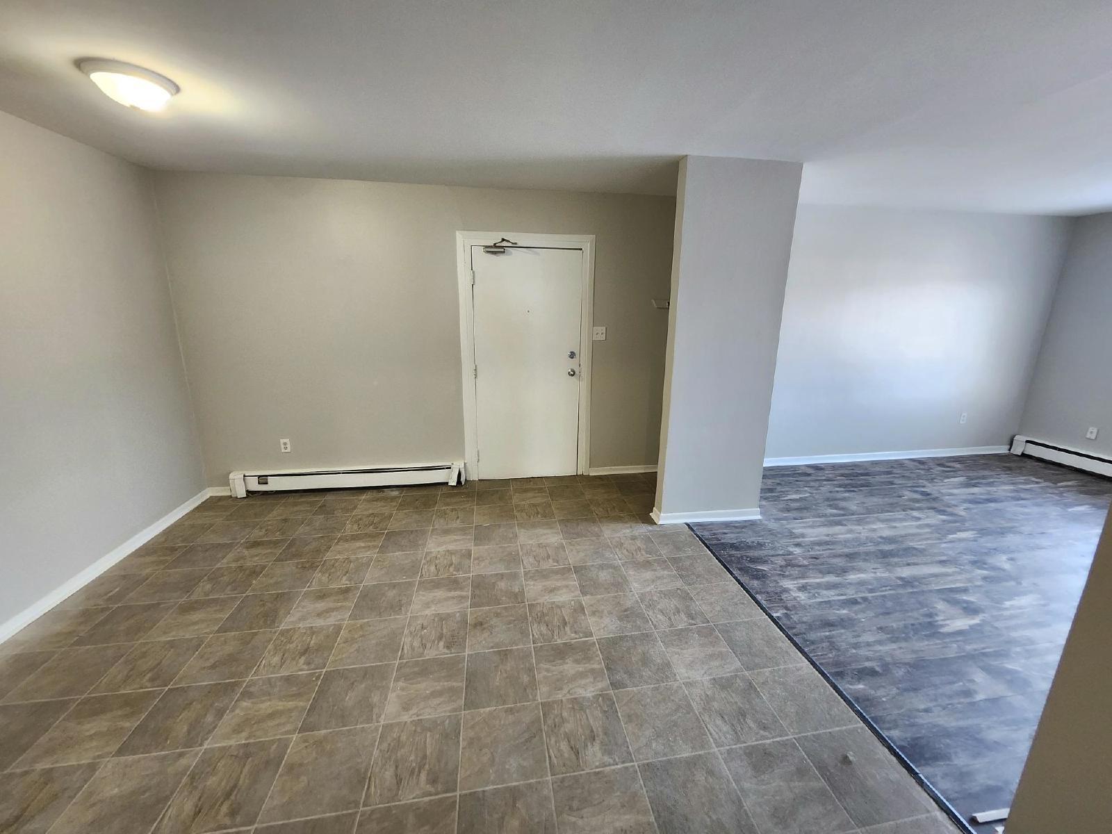 14 Reading Crescent - 7 property image