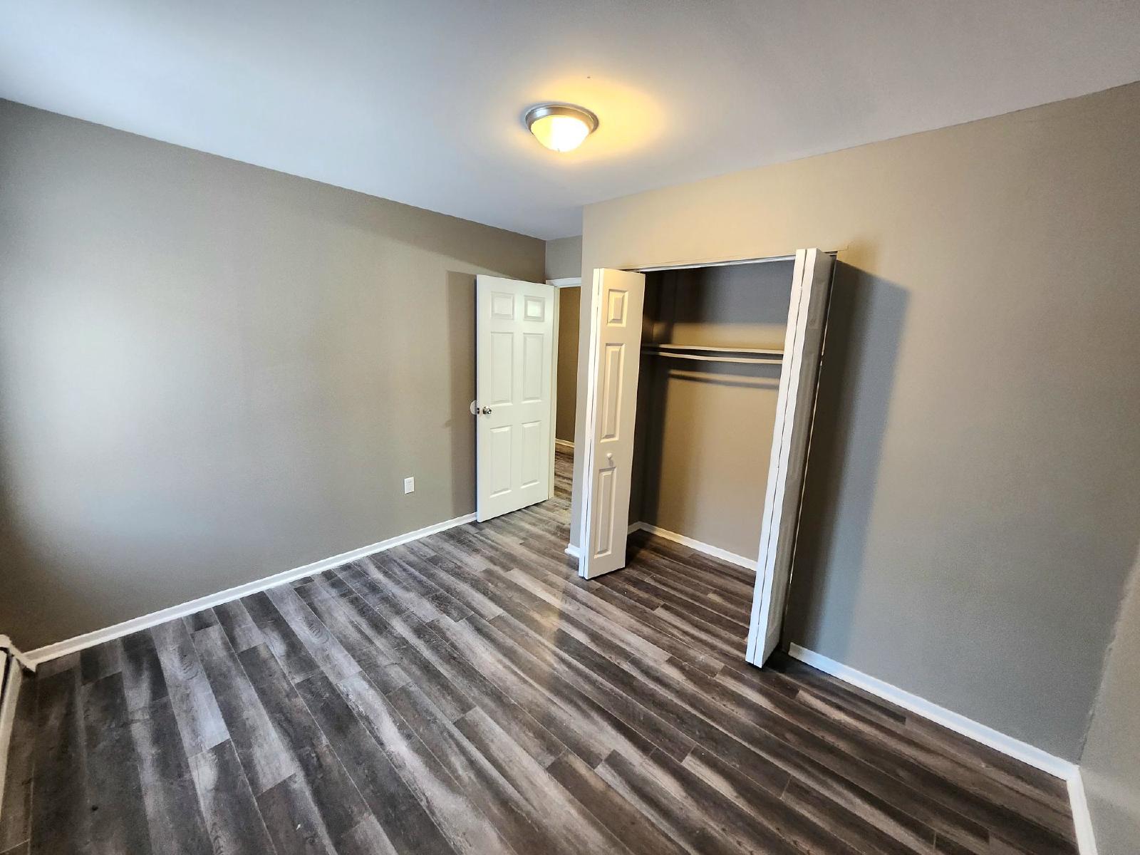 2 Reading Crescent - 5 property image