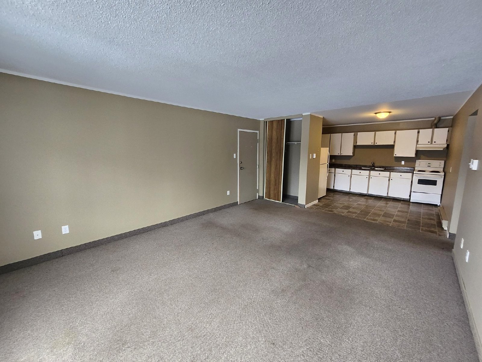 5 Green Valley Drive - 9 property image