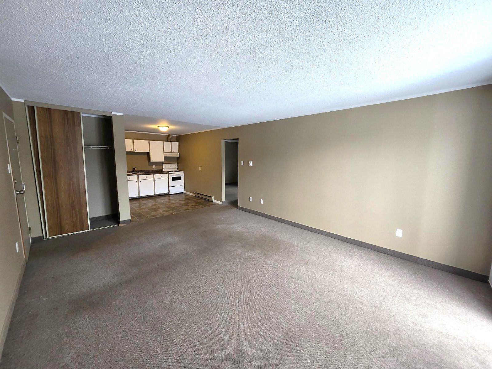 5 Green Valley Drive - 9 property image