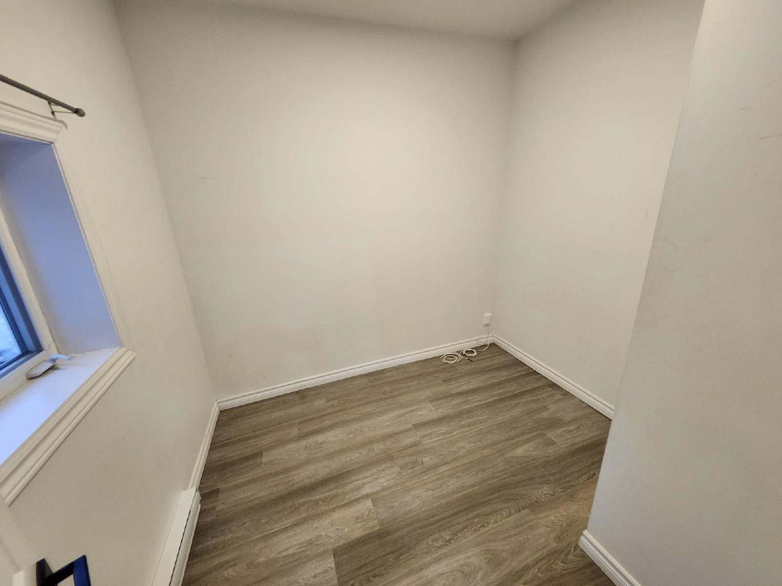 97 Carleton Street - 1 property image