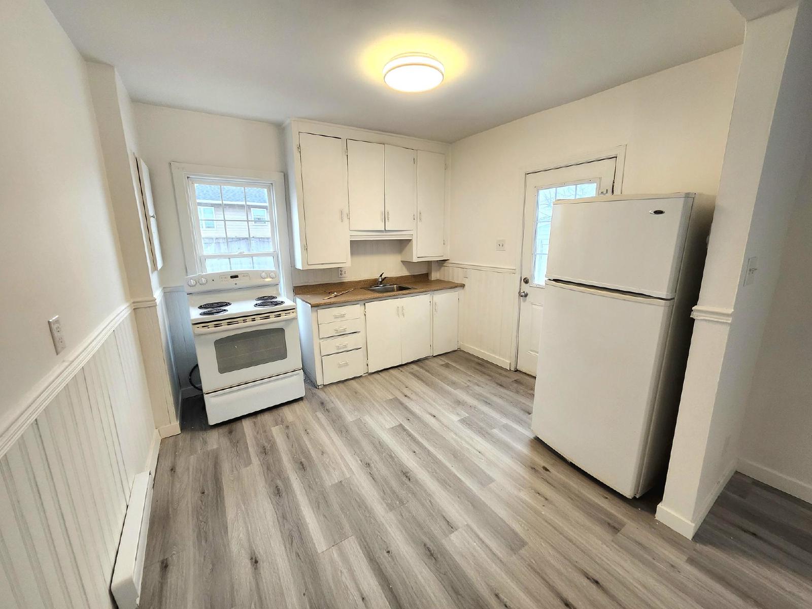 7-9 Courtenay Avenue - 2 property image