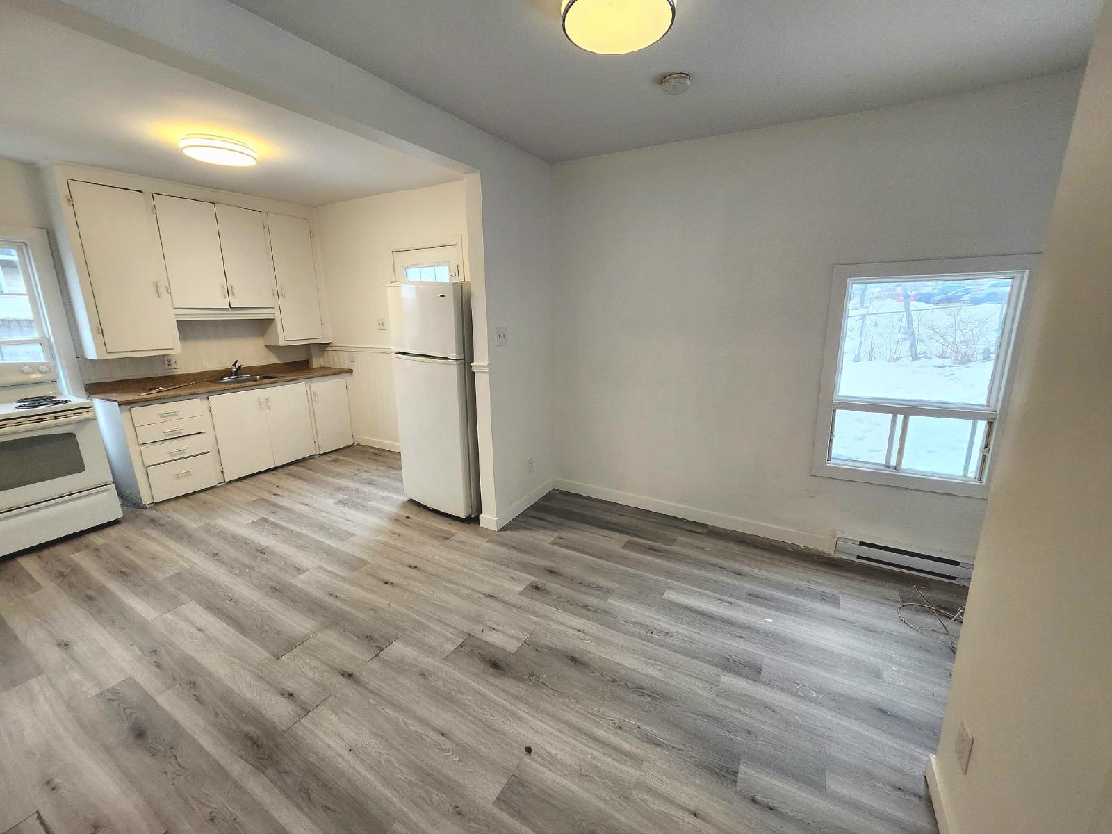 7-9 Courtenay Avenue - 2 property image