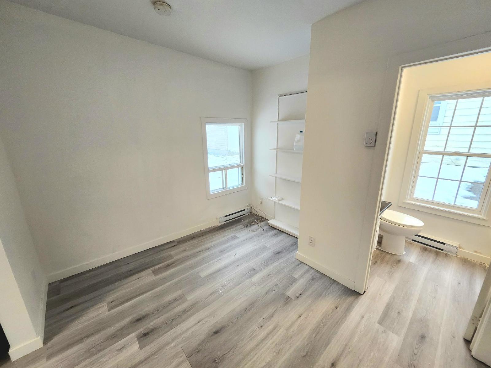 7-9 Courtenay Avenue - 2 property image