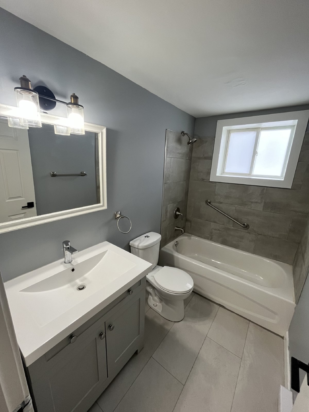 200 Spruce St - 1 property image