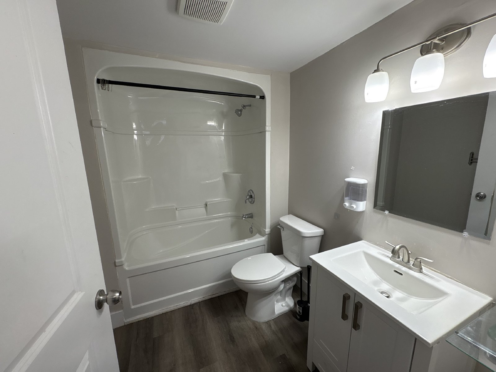 26-30 Cliff Street - 28-1 property image