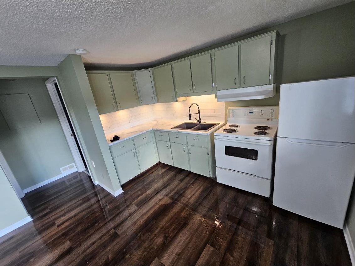 10437 Rue Principale. - 2 property image