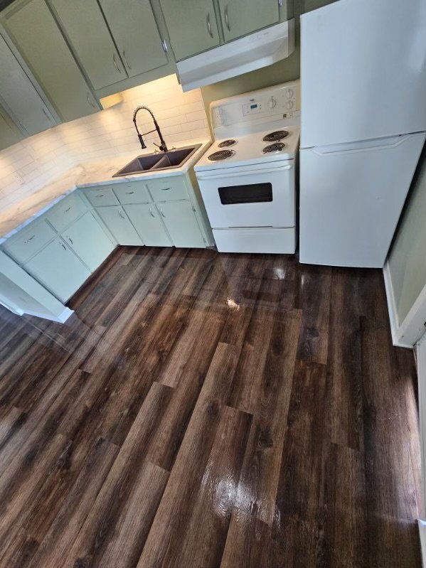 10437 Rue Principale. - 2 property image