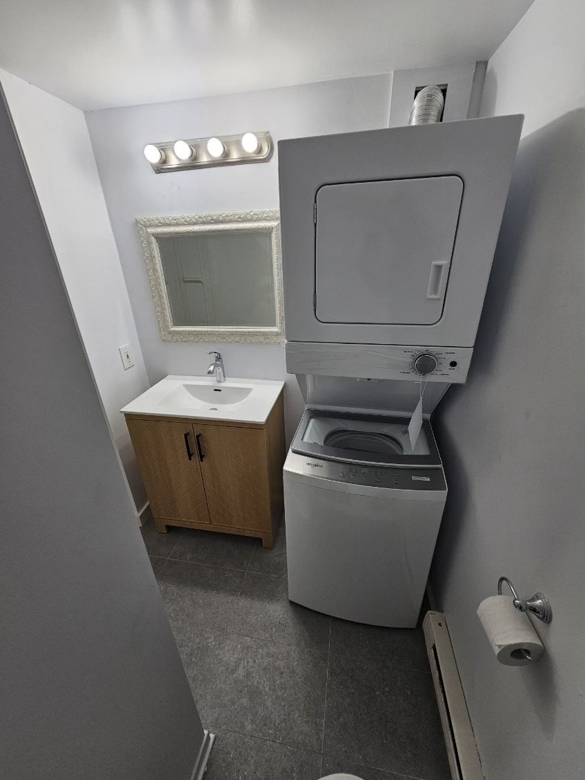 10437 Rue Principale. - 2 property image