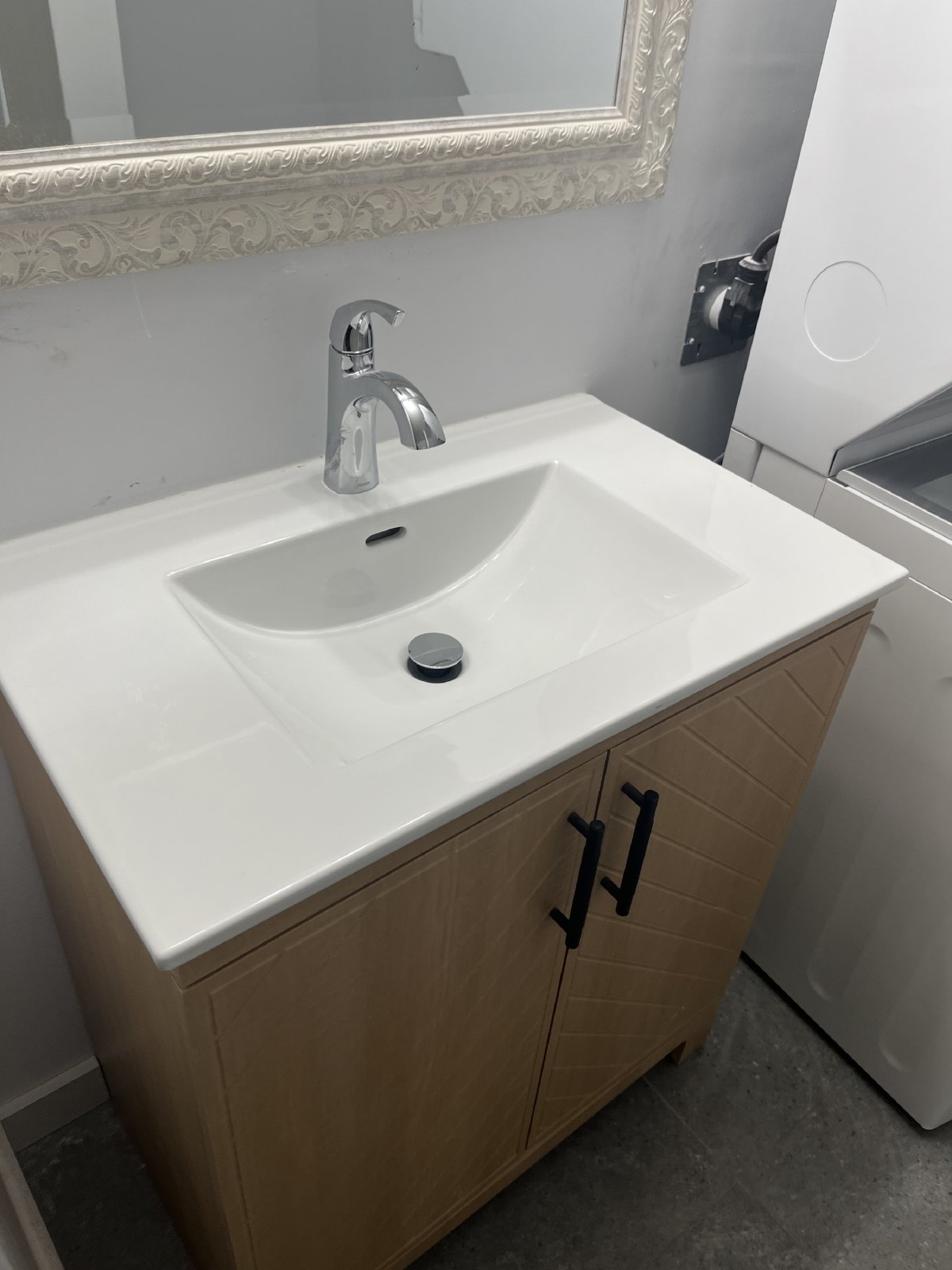 10437 Rue Principale. - 2 property image