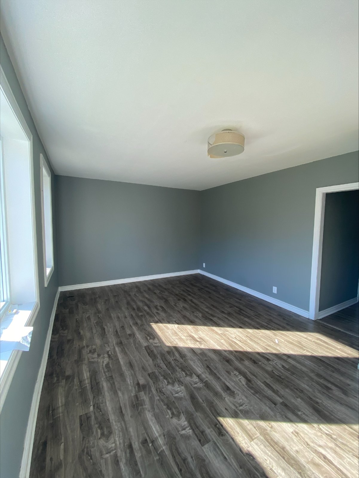 1020-1030 Riverside Drive - 1030 property image