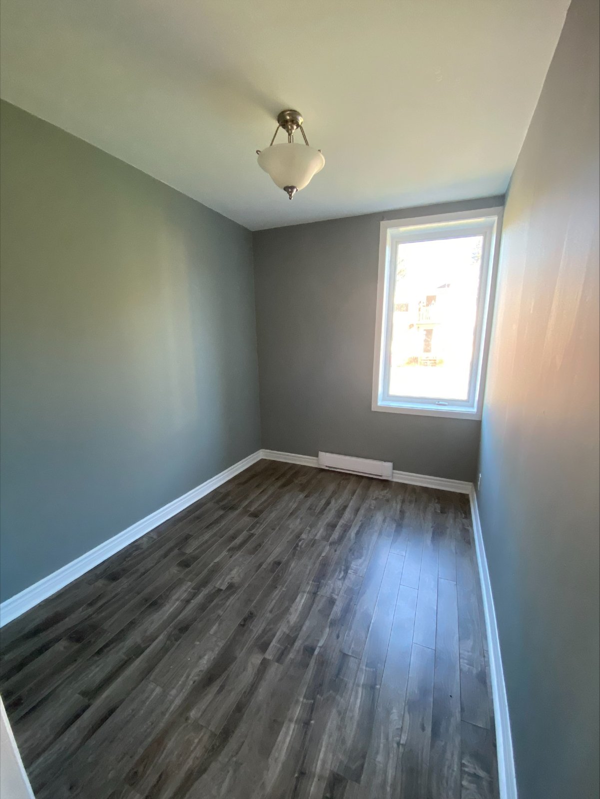 1020-1030 Riverside Drive - 1030 property image