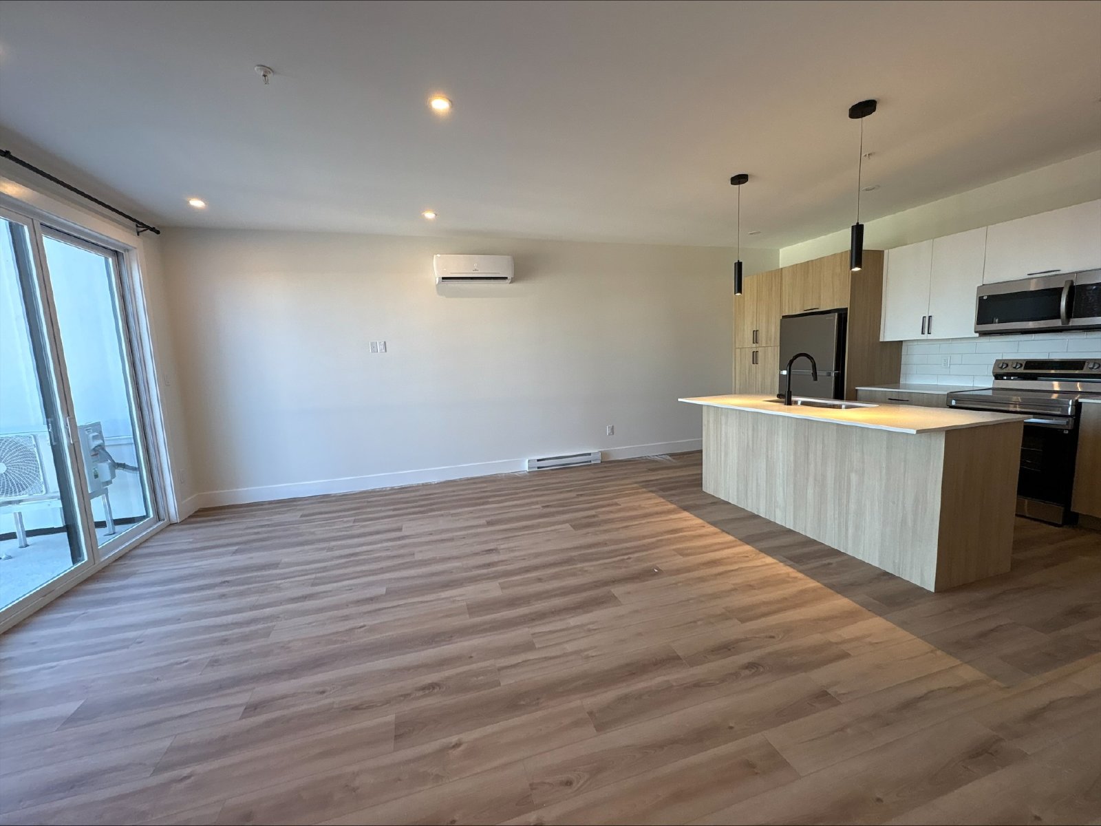 1035 Melanson Road - 413 property image