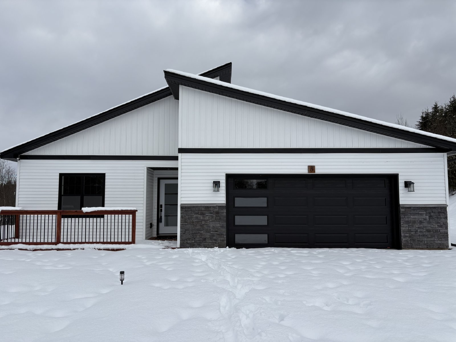 8 Hobble Lane (vacancy Fill only) - 1 property image