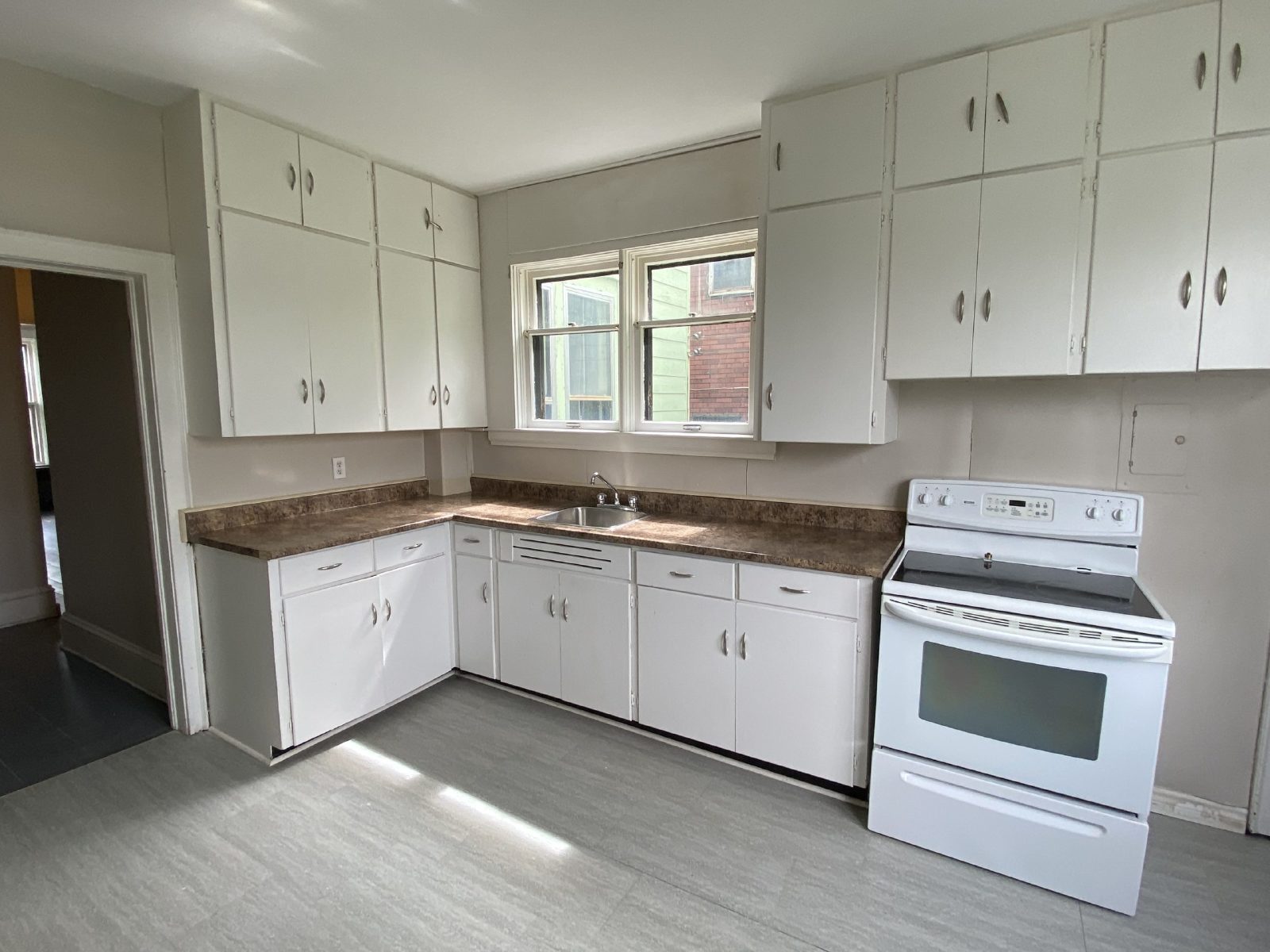 67-79 Hazen Street - 77-2 property image