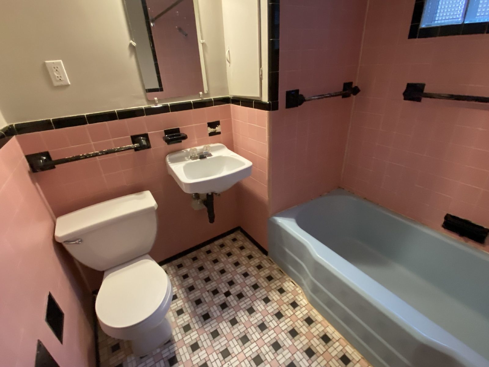 67-79 Hazen Street - 77-2 property image