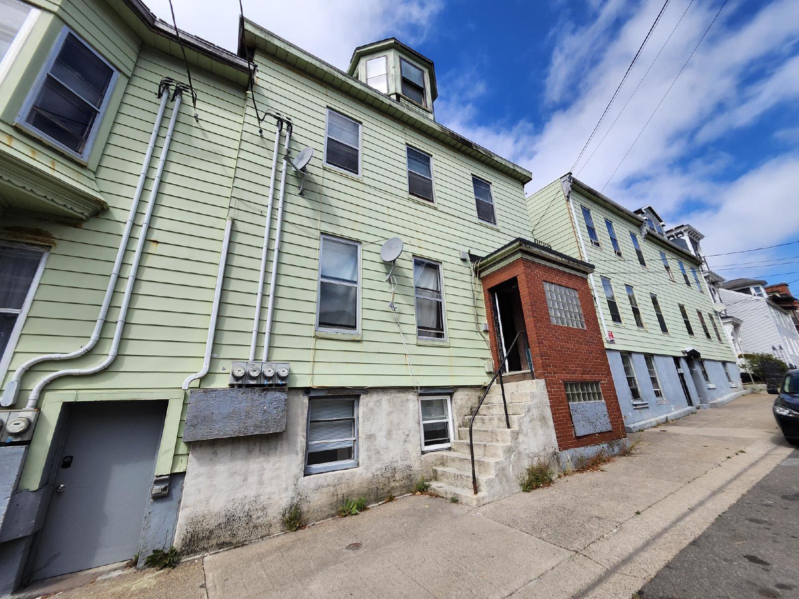 67-79 Hazen Street - 77-2 property image