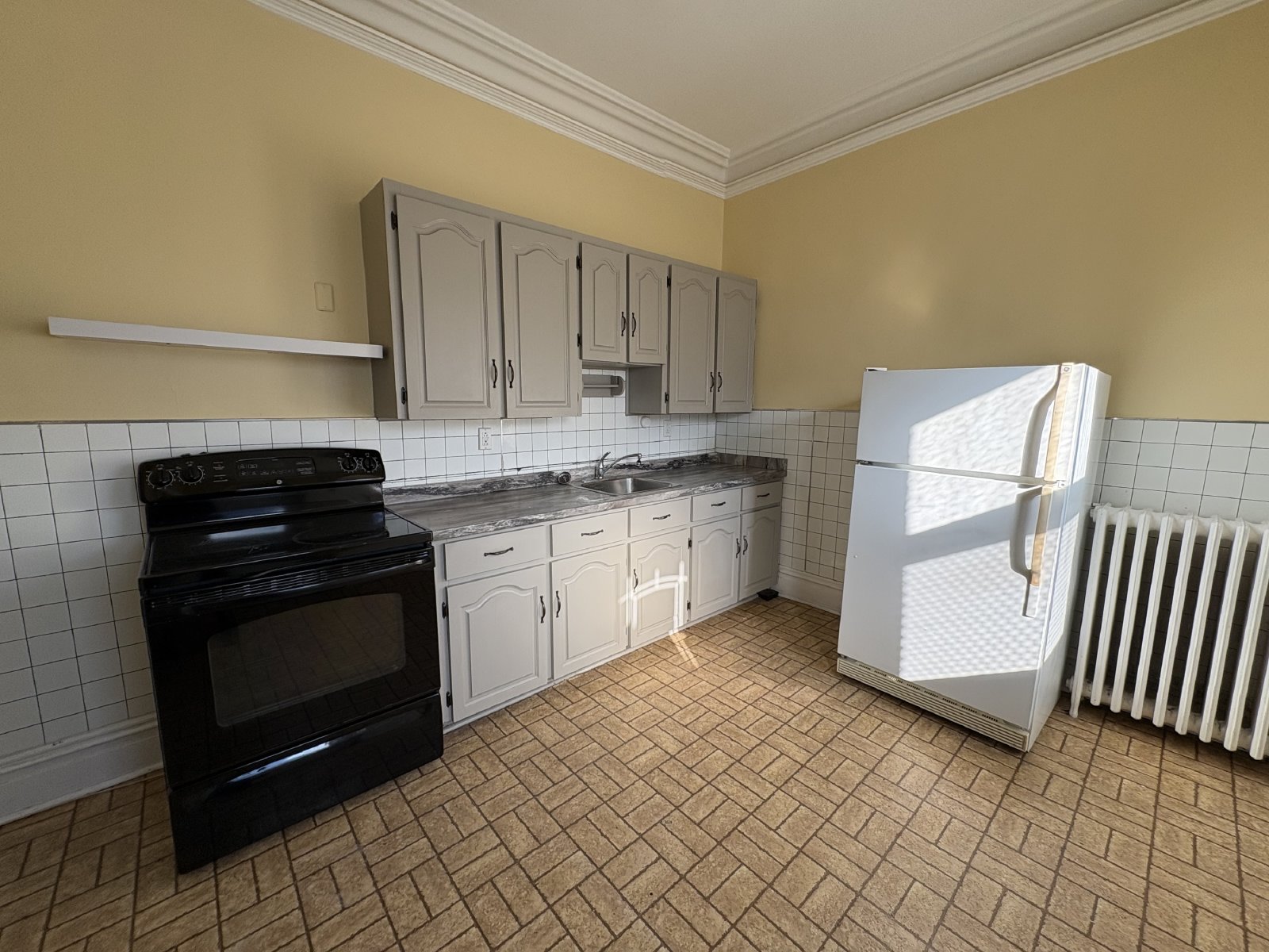 196 King Street East - 4 property image