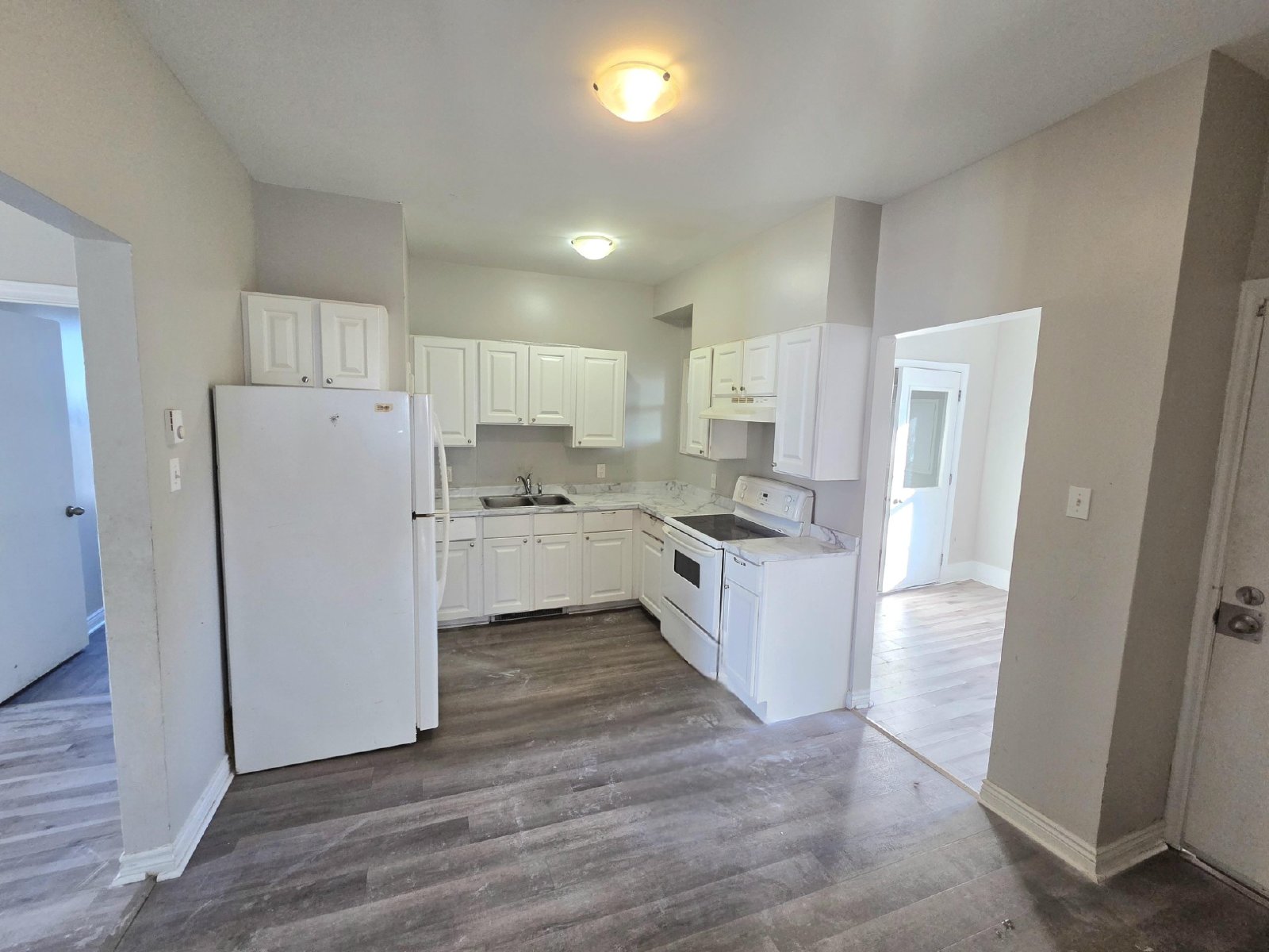 118 Main St/8-10 Cedar St - 10 Cedar #3 property image