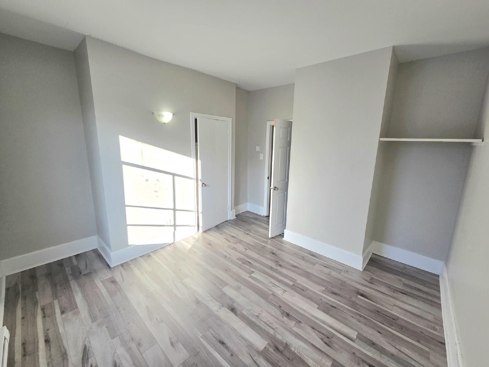 118 Main St/8-10 Cedar St - 10 Cedar #3 property image