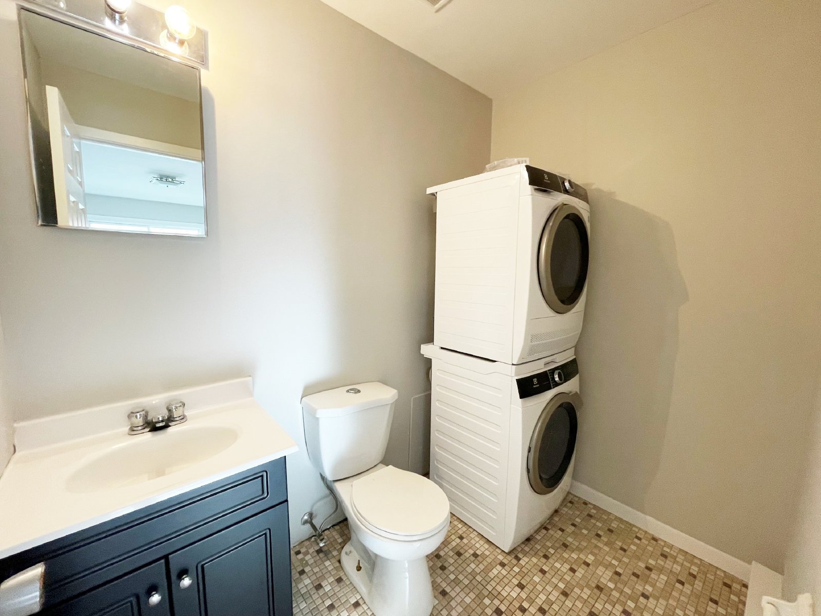 534 Bonita Avenue - 5 property image