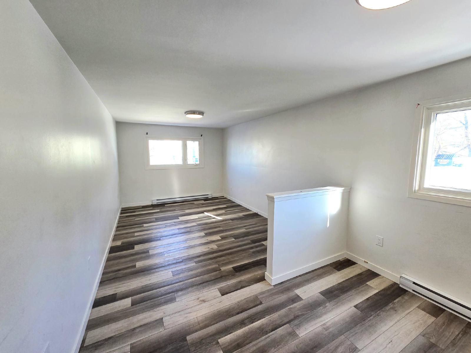 355 Prince Street - 16 property image