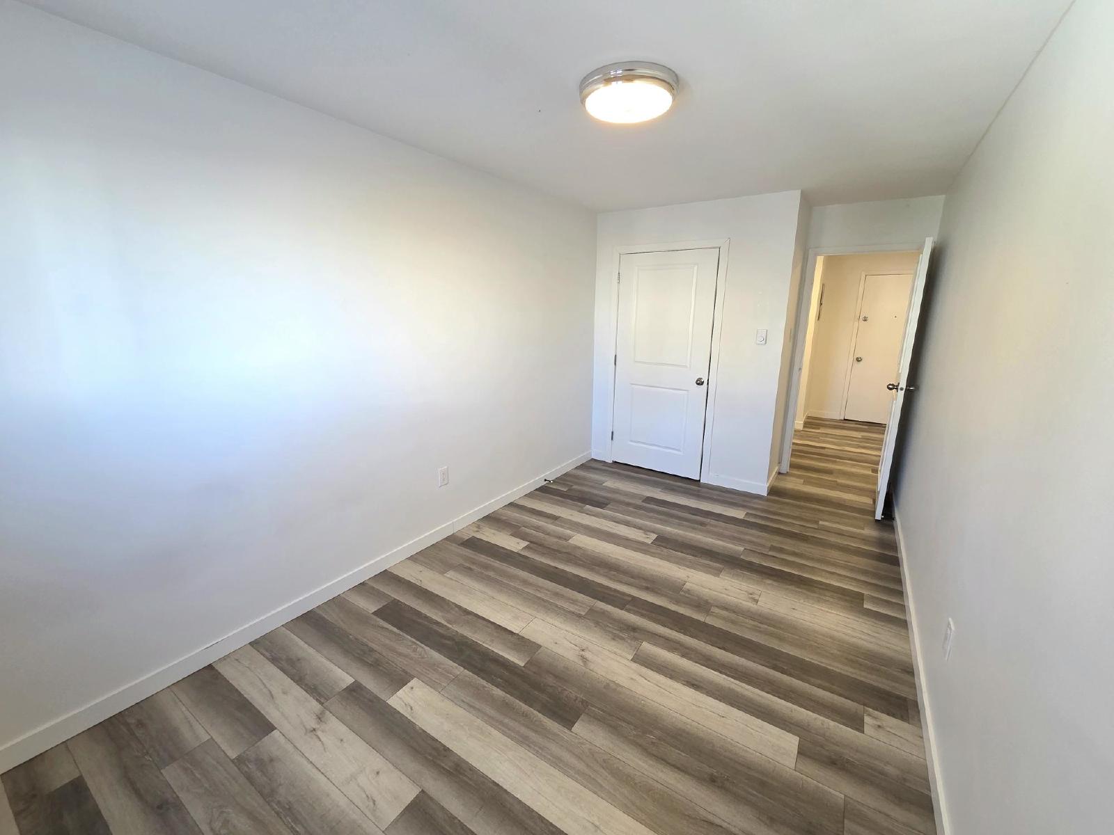 355 Prince Street - 16 property image