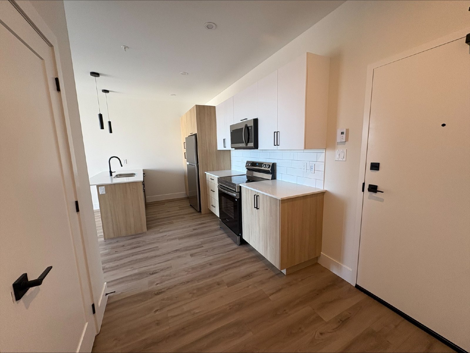 1035 Melanson Road - 606 property image