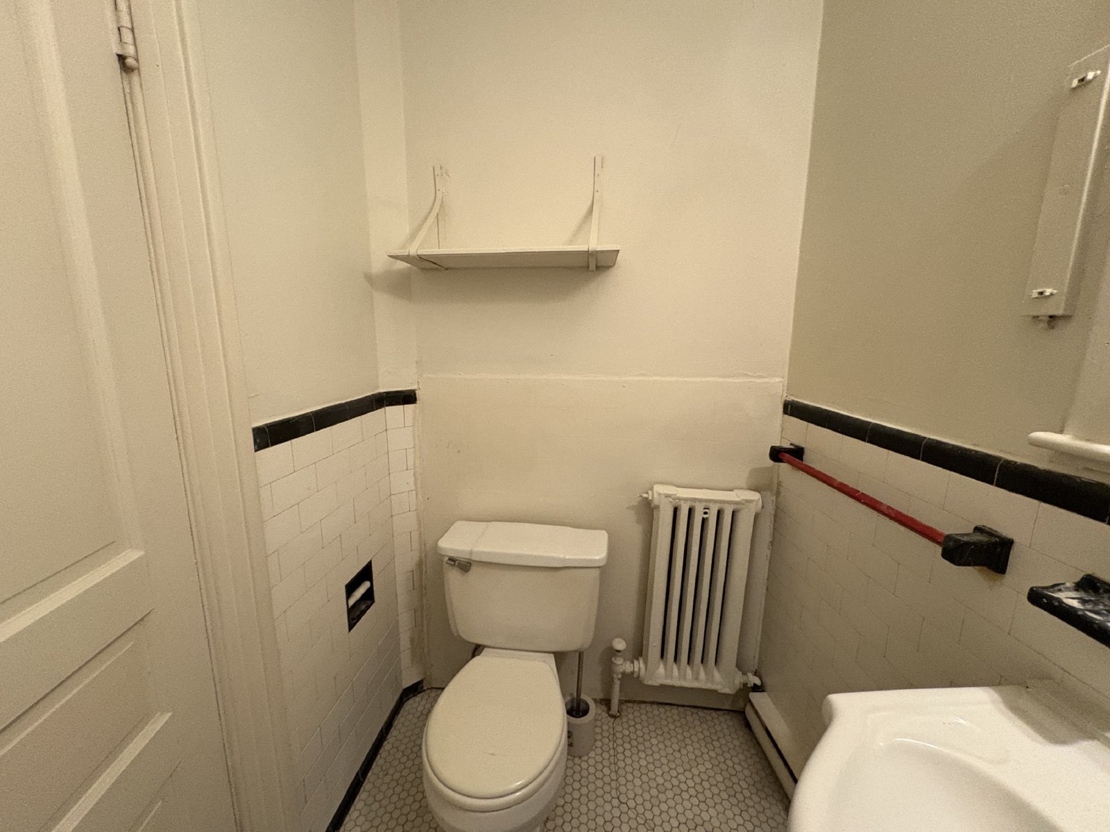 325 Main Street North - 1 property image