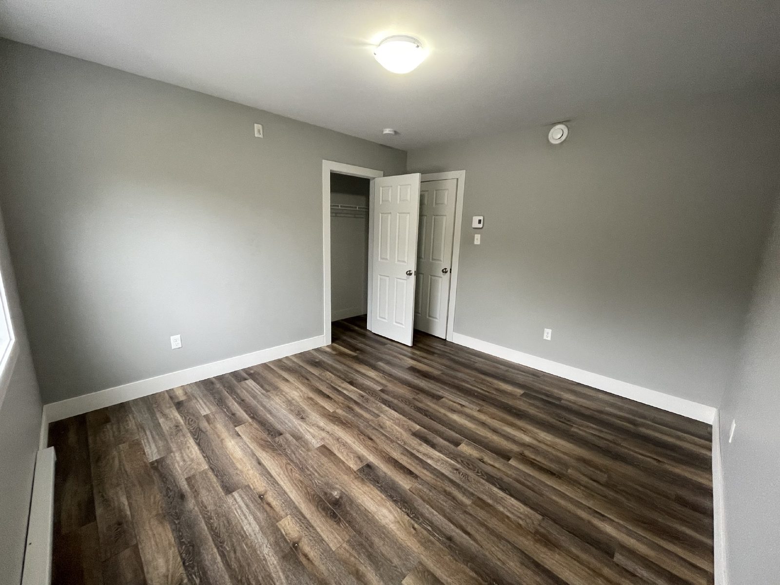 4 Mitchell Street - 2 property image