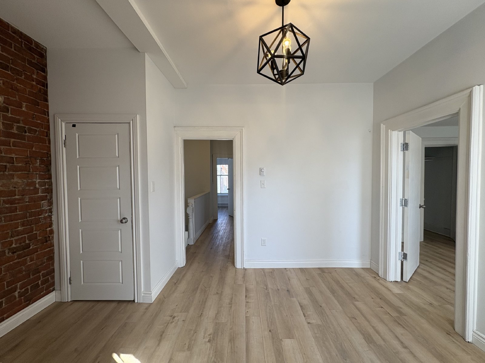 53-59 Carmarthen Street - 55-2 property image