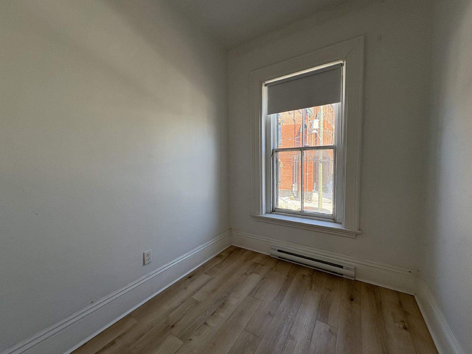 53-59 Carmarthen Street - 55-2 property image