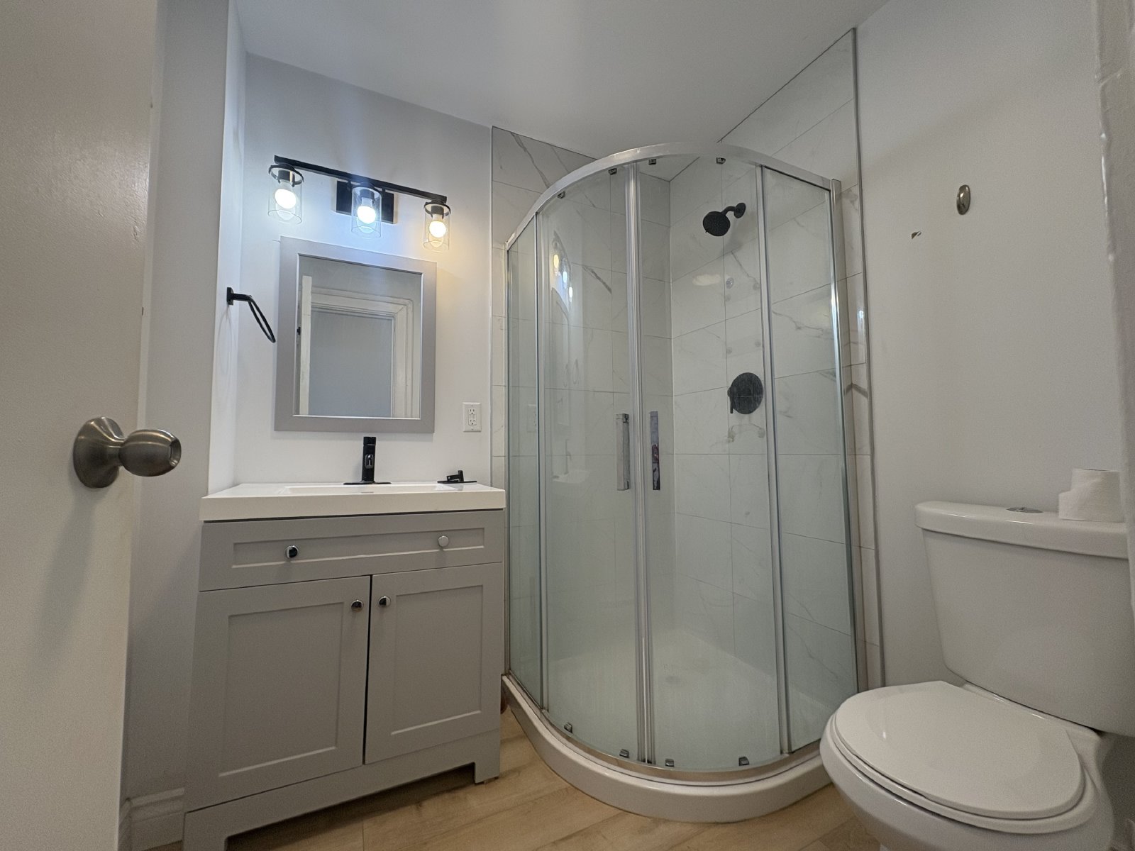 53-59 Carmarthen Street - 55-2 property image