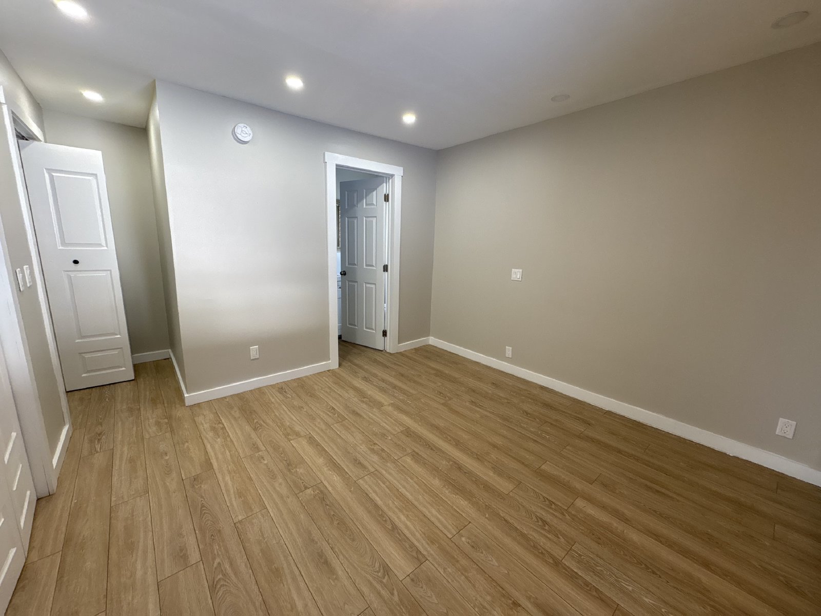 72-74 Saint John Street - 74 property image