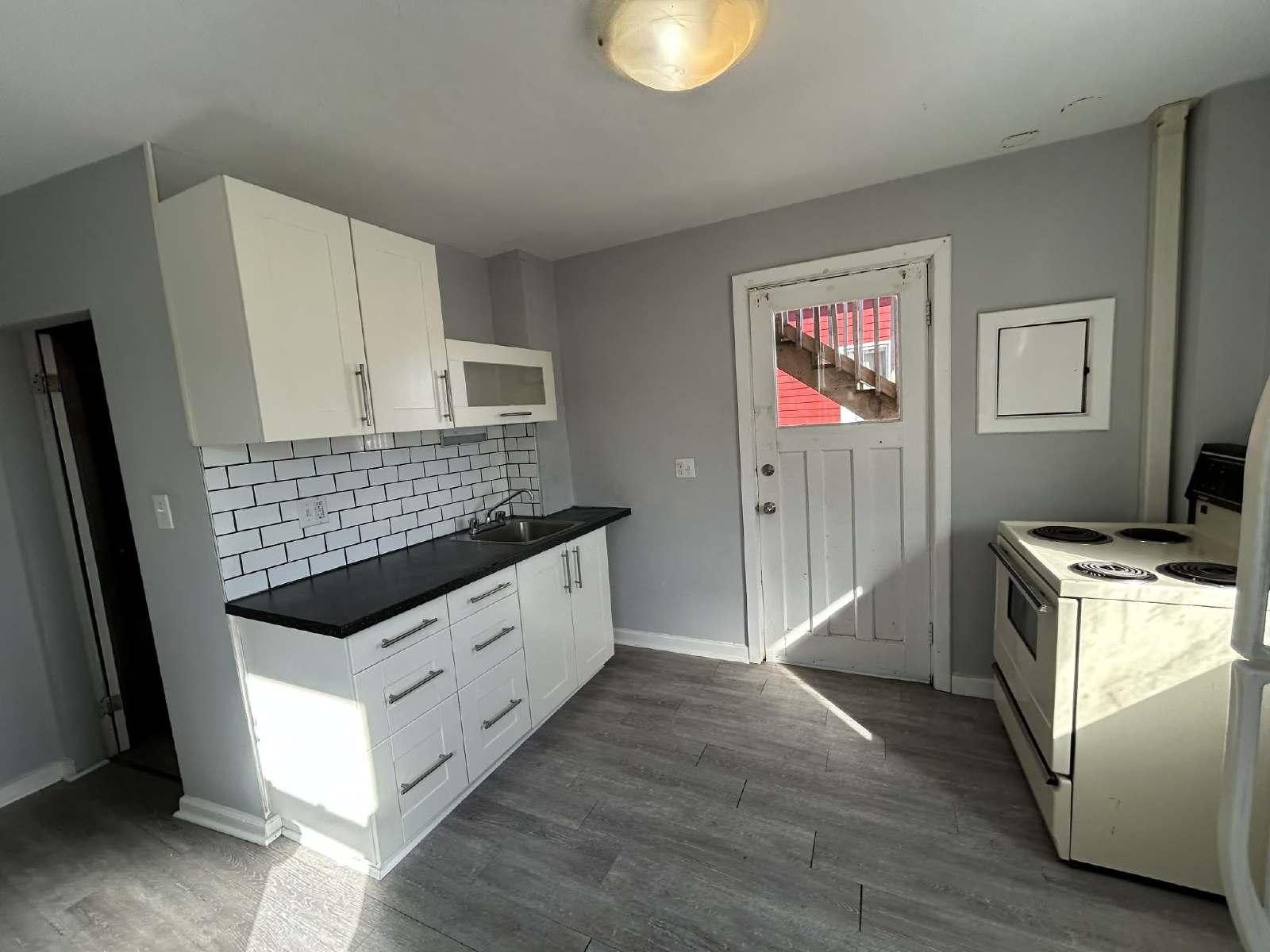 140 Adelaide Street - 3 property image