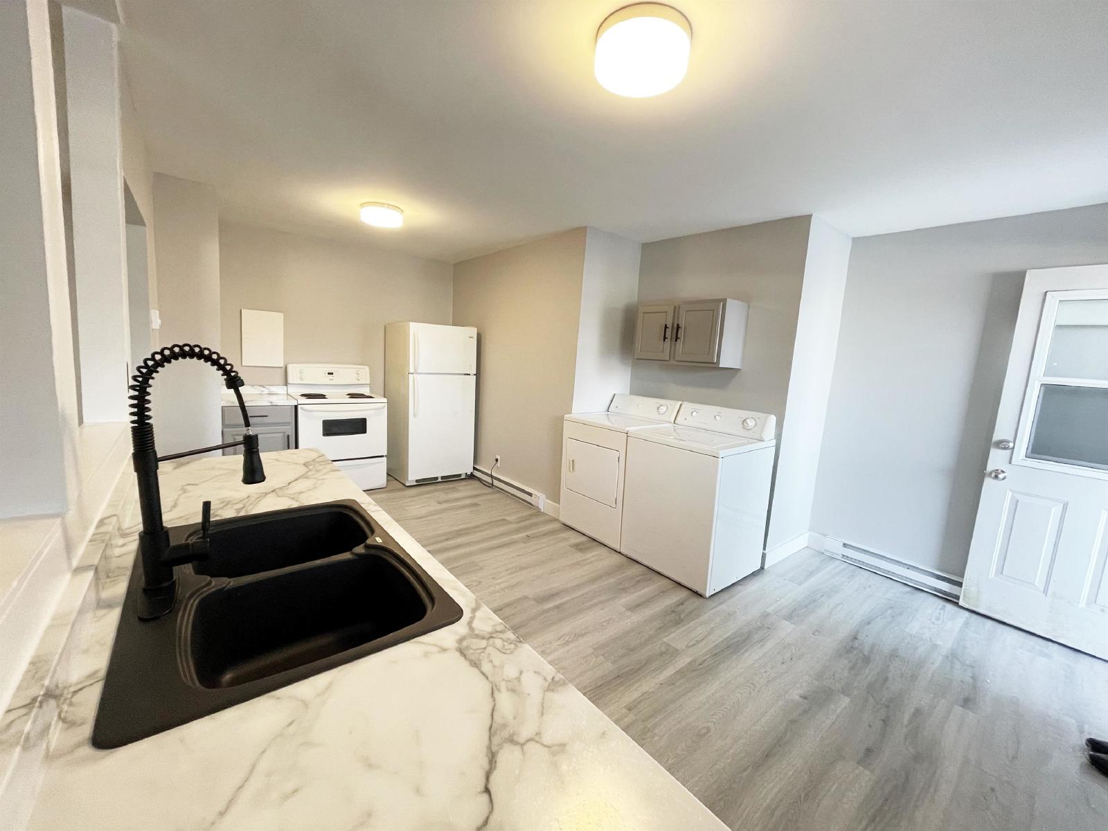 257-259 Carmarthen Street - 1 property image