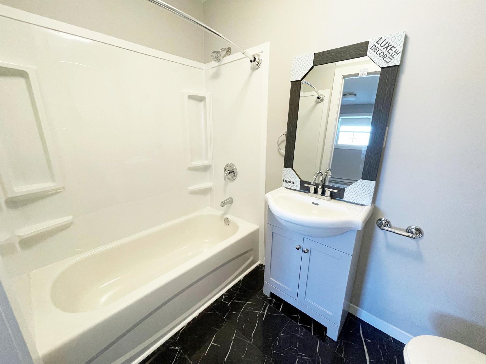 257-259 Carmarthen Street - 1 property image